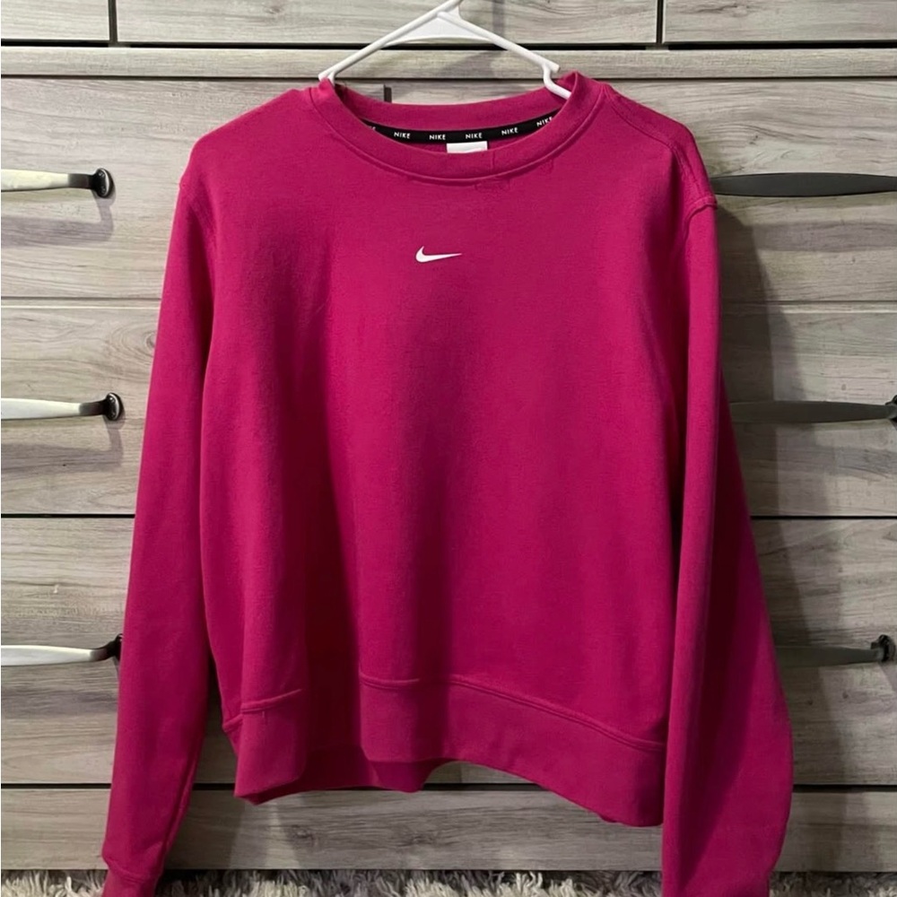 NWOT Nike Magenta Crewneck Sweatshirt cropped with White Swoosh